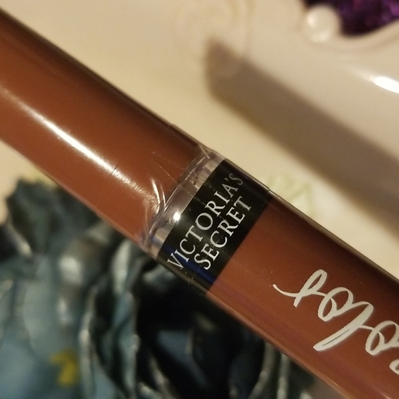 FEMME Victoria's Secret RARE/DISCONTINUED Intense Lip Lacquer NWT - Picture 3 of 5